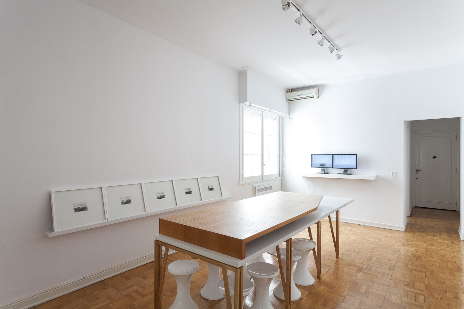 Milagros de la Torre - 1412 - Sala viewroom 4 - Rolfart